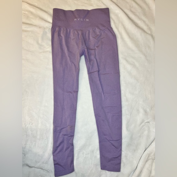NVGTN LILAC NV SEAMLESS LEGGINGS SIZE M - Picture 2 of 2